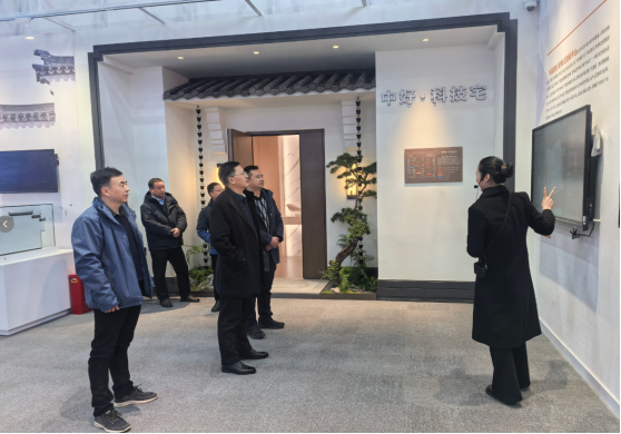 程寄县率队赴合肥参观“皖好房”科技展